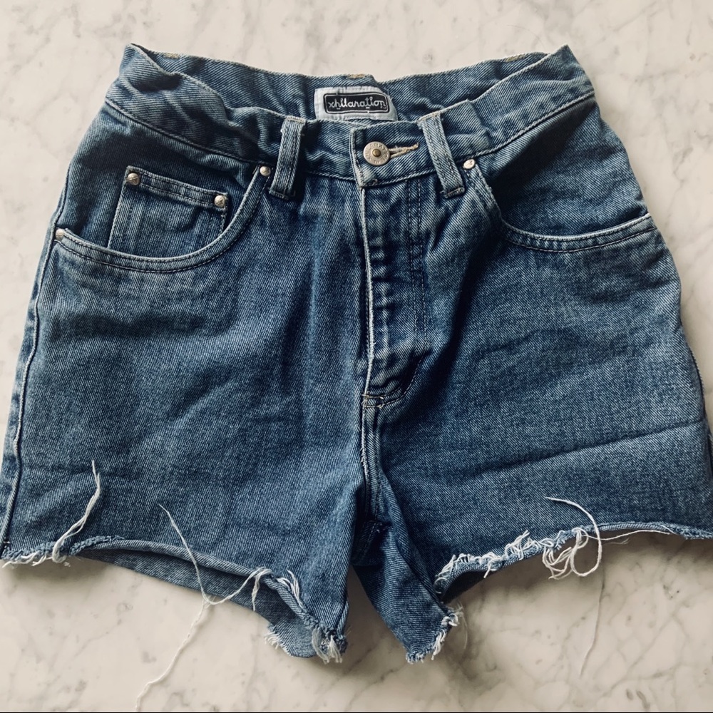 Vintage 90s High Rise Mom Fit Jean Shorts